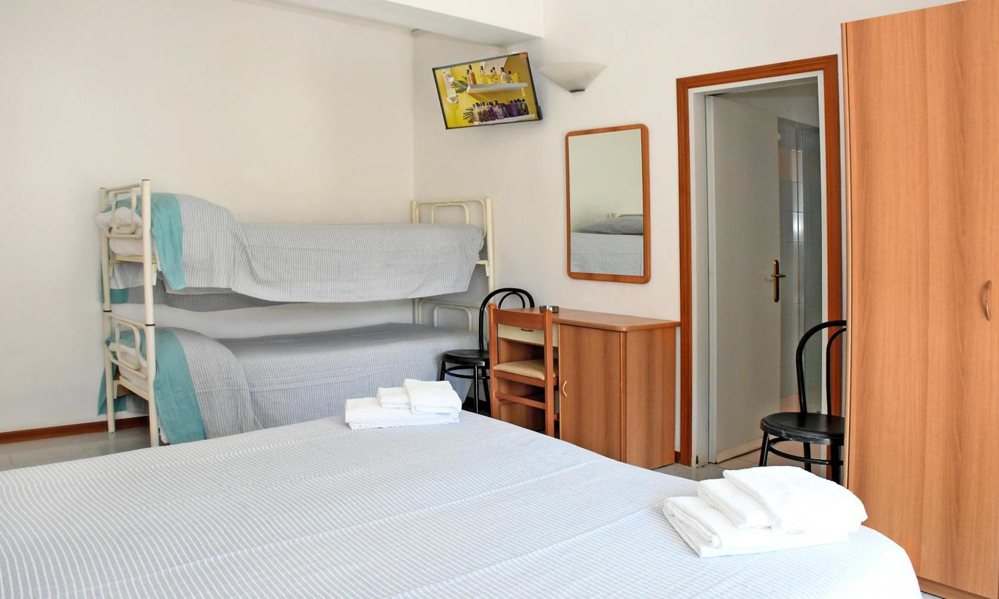 Hotel Exclusive In Pieno Centro - Nuova Gestione 2025 Riccione Kültér fotó