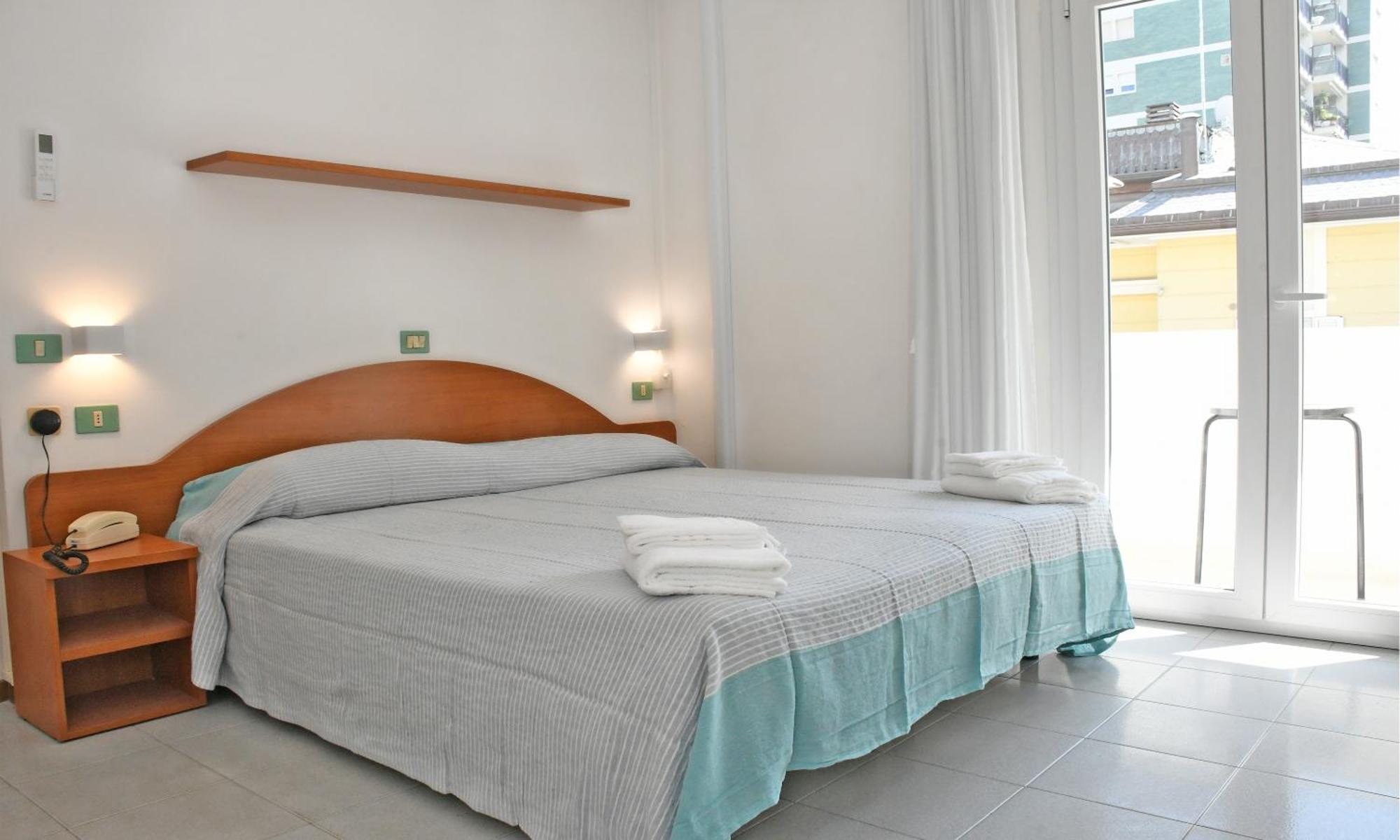 Hotel Exclusive In Pieno Centro - Nuova Gestione 2025 Riccione Kültér fotó